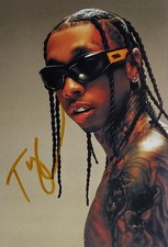 Tyga. firmata 4x6 usato  Spedire a Italy