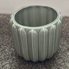 Vaso de cerâmica verde listrado com nervuras pesado 5" comprar usado  Enviando para Brazil