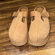 Ugg women goldenstar for sale  Fountain Valley
