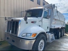 2015 peterbilt conventional for sale  Lawrenceville