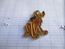 Pin chien pluto d'occasion  Metz-