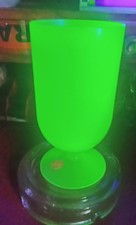 Vase opaline jaune d'occasion  Chartres