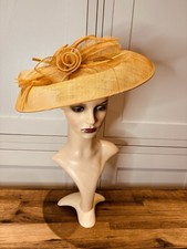 Yellow gold oval for sale  ELLESMERE PORT