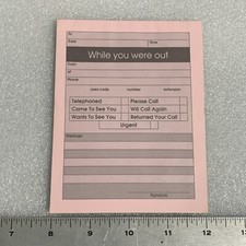 Usado, Bloco de notas vintage rosa "While You Were Out" 26 folhas telefone secretário comprar usado  Enviando para Brazil