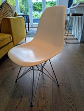 Set eames style for sale  LONDON