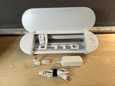 Máquina de corte eletrônica SILHOUETTE PORTRAIT 4 comprar usado Máquina de corte eletrônica SILHOUETTE PORTRAIT 4 comprar usado  Enviando para Brazil