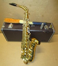 Usado, Saxofone Alto Mendini Cecilio! Bocal e Estojo Yamaha Incluídos! Sem Reserva! comprar usado  Enviando para Brazil