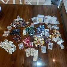 Vintage buttons joblot for sale  BETCHWORTH