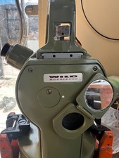Wild heerbrugg theodolite d'occasion  Expédié en Belgium