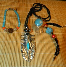 Lot bijoux turquoise d'occasion  Villers-Saint-Paul