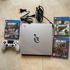 Sony PlayStation 4 Slim 1 Tb Silver Edition  DualShock 4 + 3x Call of Duty Game comprar usado  Enviando para Brazil