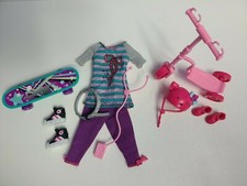 Sapatos capacete Barbie Sisters skate skipper Chelsea skate scooter  comprar usado  Enviando para Brazil