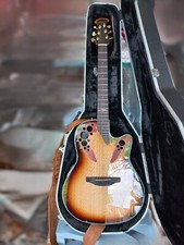 Chitarra acustica ovation usato  Sassari