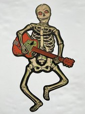 Decoração de Halloween vintage Beistle esqueleto de Halloween tocando guitarra cortada comprar usado  Enviando para Brazil