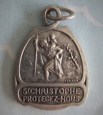 Medaille religieuse saint d'occasion  Saintes