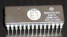 Mc68705p3cs mcu 8 d'occasion  Caulnes