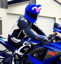 Usado, NOVA Capa de Capacete de Motocicleta de Pelúcia Engraçada – Estilo Blue Cookie Monster comprar usado  Enviando para Brazil
