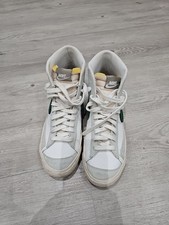 Nike trainers new for sale  LONDON