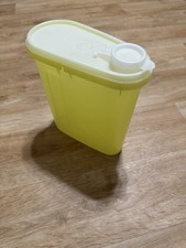 Usado, Jarro vintage Tupperware 2 qt bebida amigo amarelo sem alça 587-2 década de 1970’s comprar usado  Enviando para Brazil