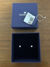 Genuine swarovski stud d'occasion  Expédié en Belgium