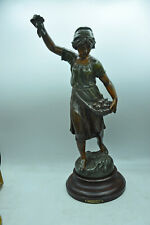 Grande statue cueillette d'occasion  Challes-les-Eaux