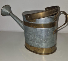 Arrosoir vintage fer d'occasion  Tucquegnieux