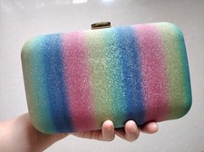 Defeito: Bolsa de mão feminina arco-íris dourada festa noite casamento formatura bolsa de mão comprar usado  Enviando para Brazil