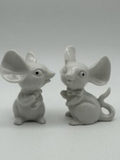 Vintage pair white for sale  Sioux Falls