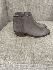 Women frye carson for sale  Jackson