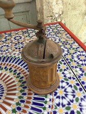 Antico macinino macina usato  Tavigliano