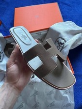 Sandali hermes oran usato  Milano