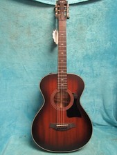 Beautiful taylor 322e for sale  Spring
