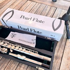 Pearl 525e flute for sale  GILLINGHAM