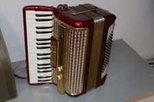 Hohner Concerto III Akkordeon mit Koffer comprar usado  Enviando para Brazil