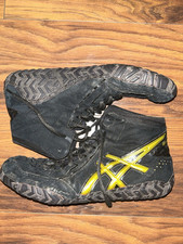 Asics aggressor black for sale  Bethel Park