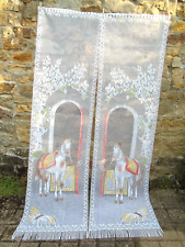 French pair white d'occasion  Combeaufontaine