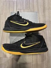 Size nike kobe for sale  Daly City