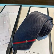 Gravata preta Gucci seda jacquard abelha 3” mais larga, usado comprar usado  Enviando para Brazil