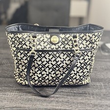 Usado, Bolsa Feminina Tommy Hilfinger, Tamanho 11"x9.5"x4" comprar usado  Enviando para Brazil