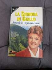 Signora giallo assassinio usato  Cerveteri