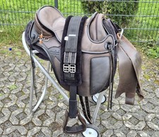 Barefoot sattel cherokee gebraucht kaufen  Speicher