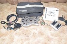 Processador de efeitos Behringer Bass V-Amp amplificação virtual interruptor de pé com estojo comprar usado  Enviando para Brazil