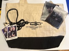 Bolsa tote Lady Gaga Tony Bennett Live Cheek To Cheek e ingresso VIP Pass N comprar usado  Enviando para Brazil
