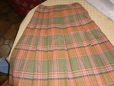 Ancienne jupe vintage d'occasion  Ceaucé