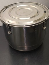 Cvault mega liter d'occasion  Expédié en Belgium