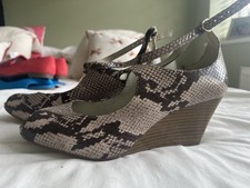 Bnwt ladies clark for sale  ESHER