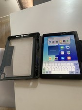 Apple ipad 8ème d'occasion  Savigny-sur-Orge