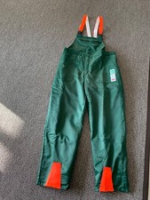 Neuw kwf schnittschutzlatzhose gebraucht kaufen  Heikendorf