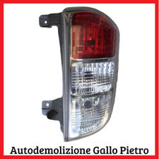 Fanale posteriore destro usato  Taranto