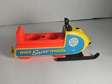Vintage Fisher Price Little People 705 Mini Snowmobile Brinquedo Apenas Máquina de Neve comprar usado  Enviando para Brazil